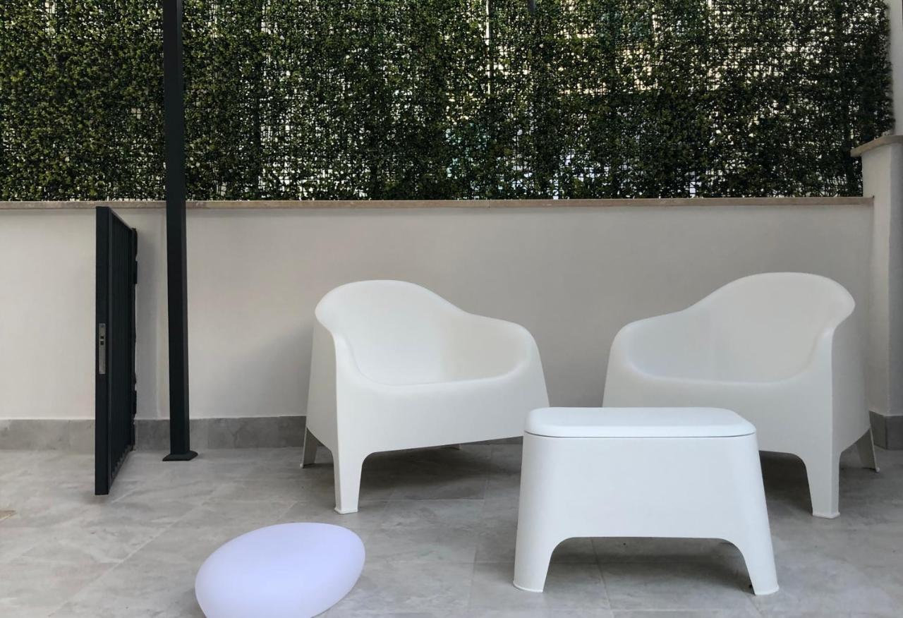 Dimora Carducci Villa Bari Bagian luar foto
